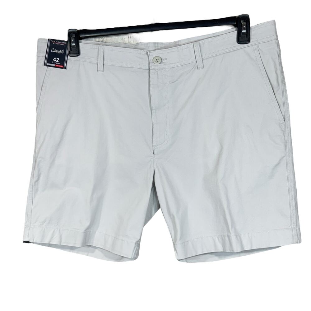 Roundtree & Yorke SZ 42 Casual Shorts Straight Fit Flat Front 7" Inseam Zip-Fly